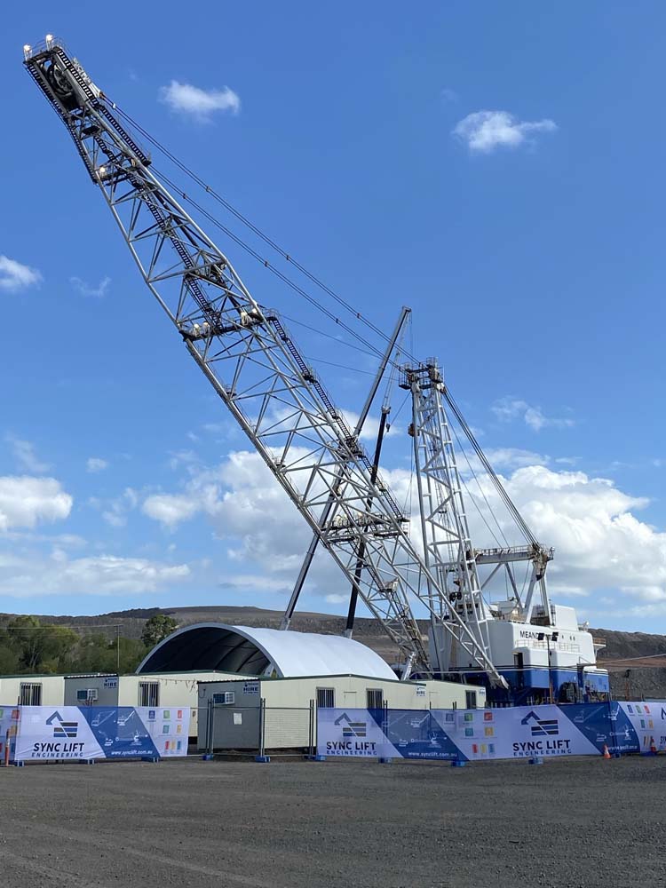 Meandu Dragline Shutdown - 3 x Crane Boom Transfer